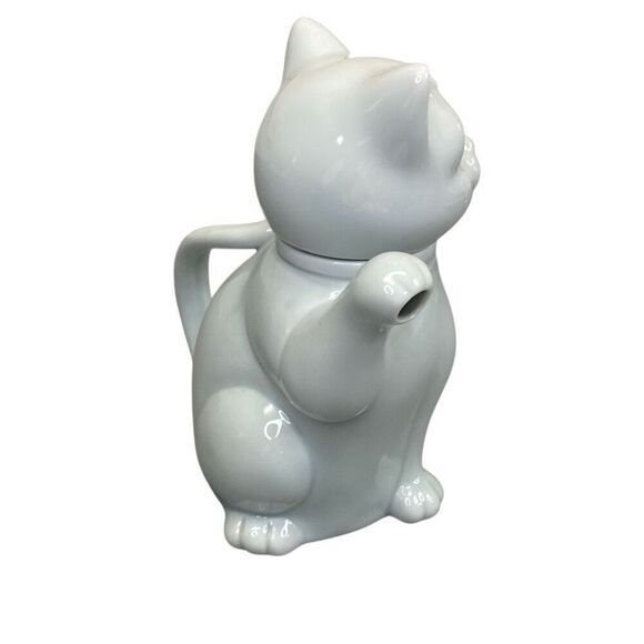 Kitty Cat Teapot Ceramic White Takahashi Made in Japan Vintage 7” Tall - Picture 3 of 7